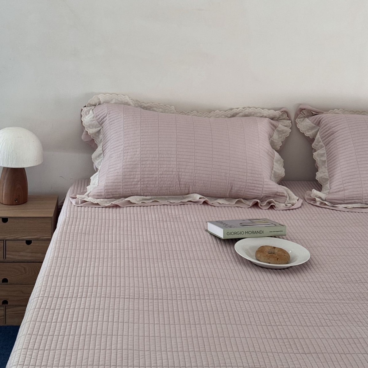 Korean-Style Three-Piece Bed Cover Set, Japanese-Style Solid Color Summer Lyocell Thickened Bed Sheet, Non-Slip, Artistic, Simple, Silky, 3 Pieces