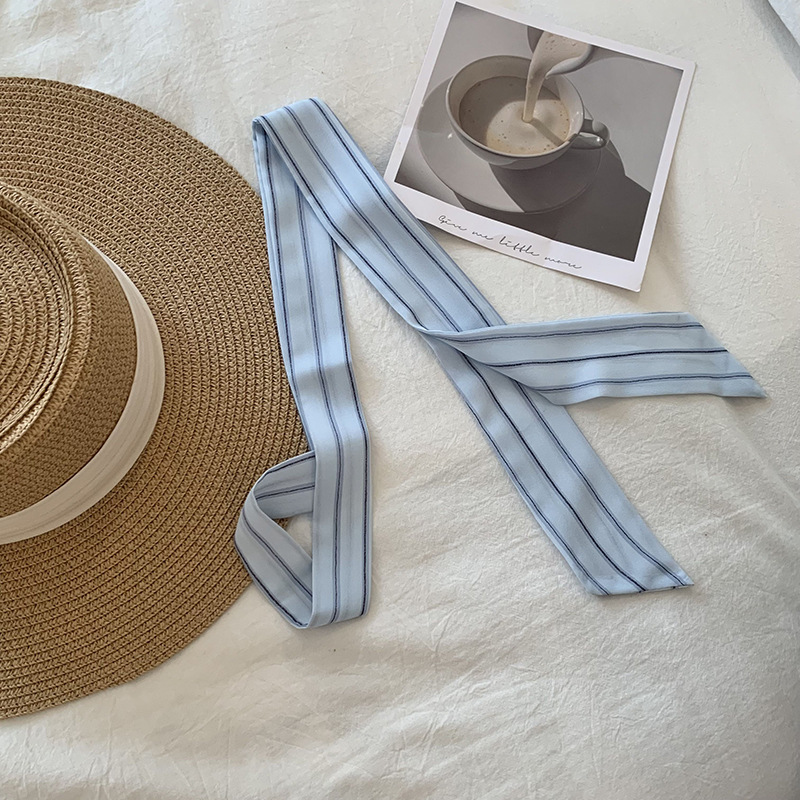 Bufanda de seda pequeña de lunares versión coreana femenina de todo fósforo ins bufanda de esquina larga y estrecha se puede combinar con bolso, camisa, cinta, cinta