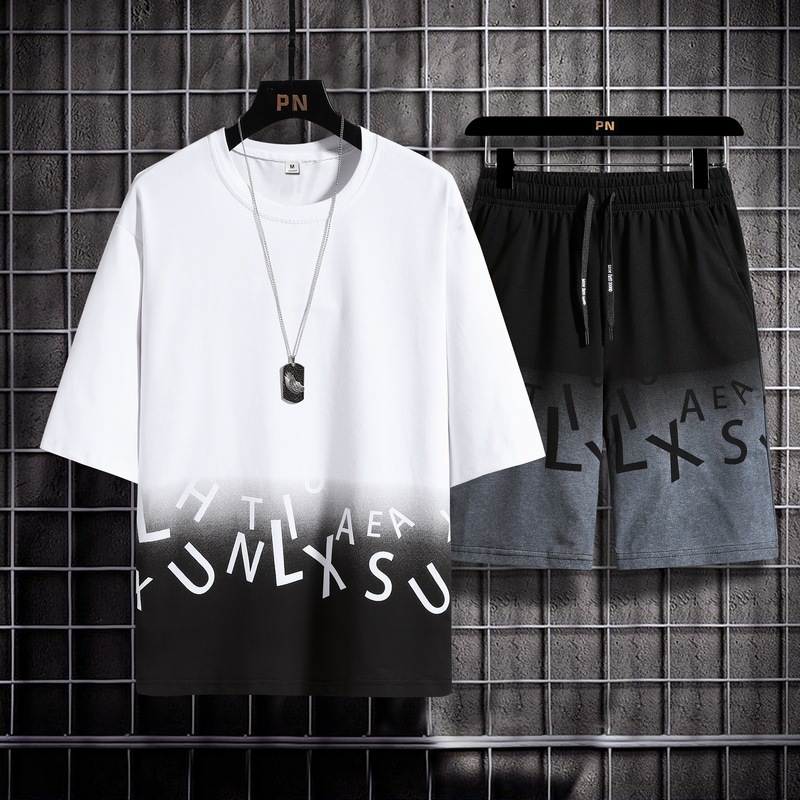 Traje casual de verano para hombres gran tamaño suelto mangas cortas cuello redondo camiseta pareja de dos piezas juego deportivo 7 pantalones cortos