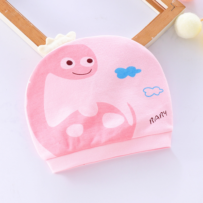 0--1 Sombrero de bebé recién nacido primavera y otoño algodón peinado para bebés de dibujos animados para hombres y mujeres cuatro estaciones sombrero de neumáticos a prueba de viento sombrero de puerta de goma