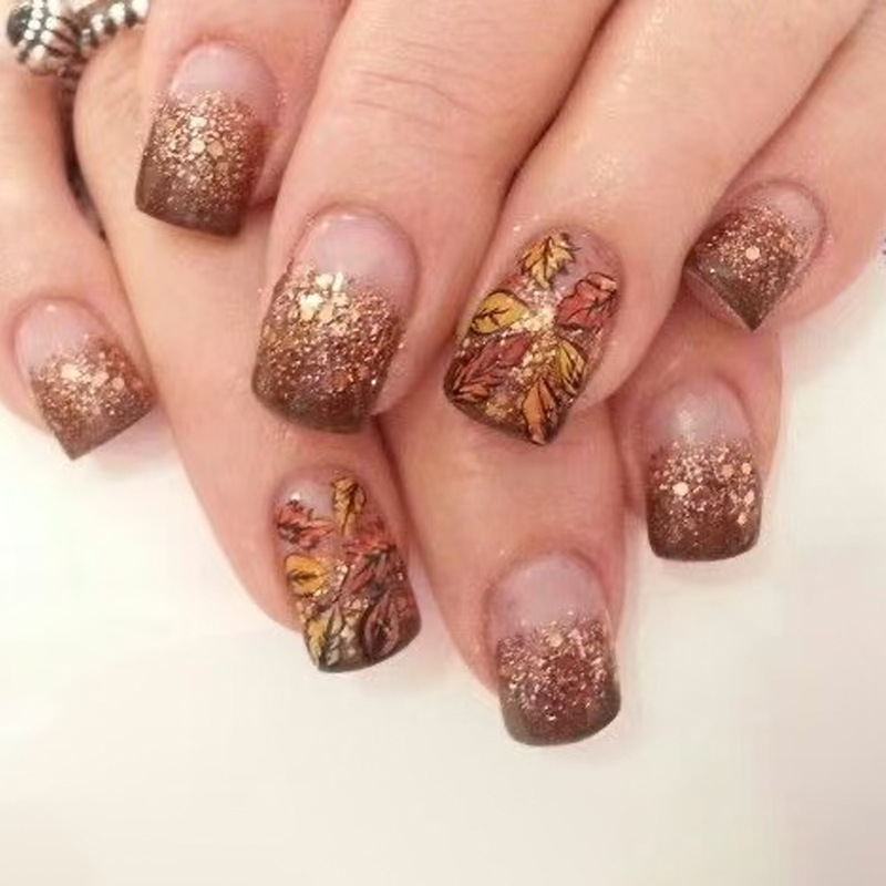 Autumn Golden Glitter Maple Leaf Fallen Leaves Thanksgiving Short Square Fashion Fake Nails Wearable Manicure Nails Wholesale Autumn Golden Glitter Maple Leaf Fallen Leaves Thanksgiving Short Square Fashion Fake Nails Wearable Manicure Nails Wholesale