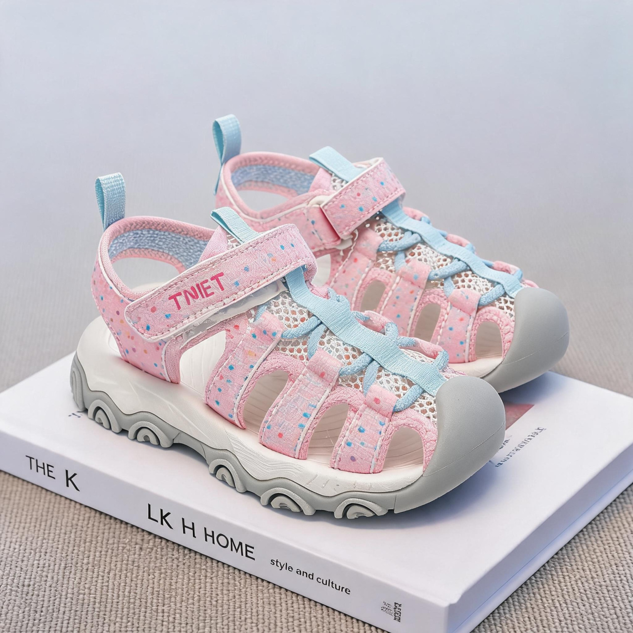 Niñas de moda versátil sandalias de verano 2026 nuevos zapatos casuales transpirables para niños zapatos deportivos para correr image 5