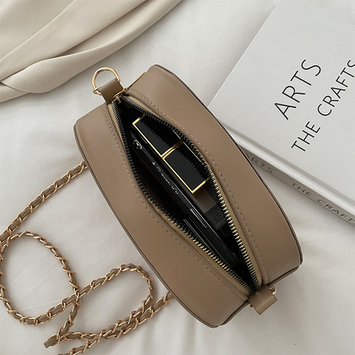 Wholesale 2024 summer new style fashion chain women's shoulder bag high-end embossed crossbody bag versatile portable small square bag