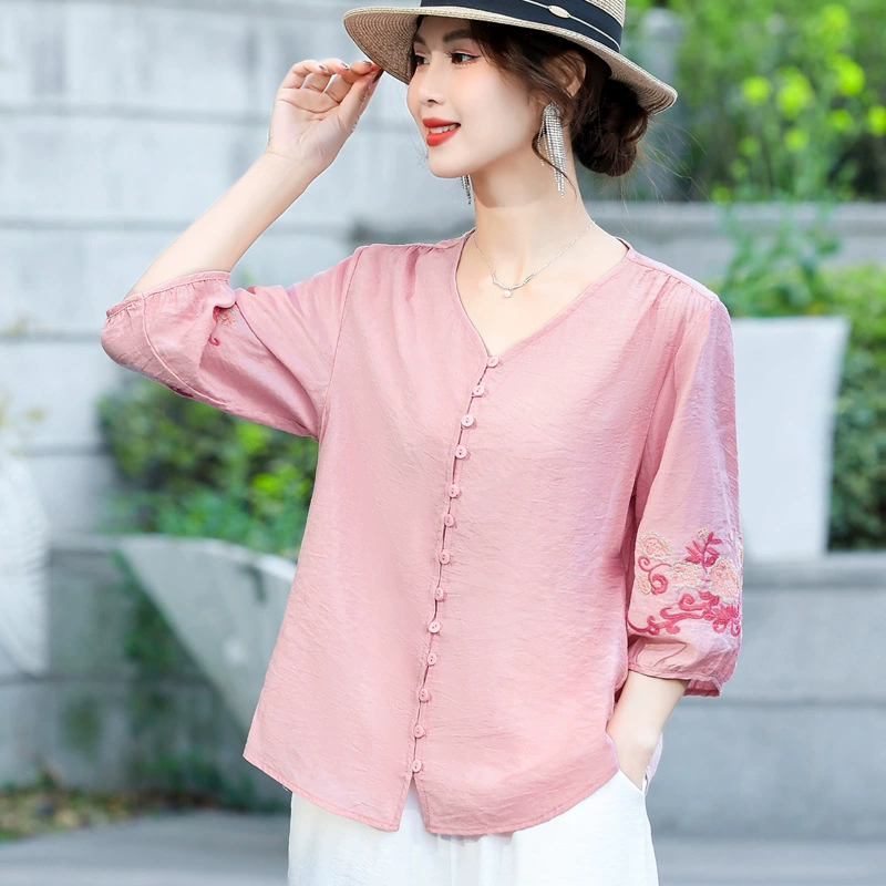 Летние топы с короткими рукавами и вышивкой, новые футболки с v-образным вырезом и рукавами три четверти, стройнящие мамы, свободные тонкие рубашки большого размера.