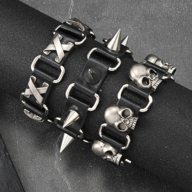 Simple Leather Skull Rivet Bracelet, Punk Style Men's Motorcycle Bracelet, Personalized Leather Accessories Cross-Border Wholesale