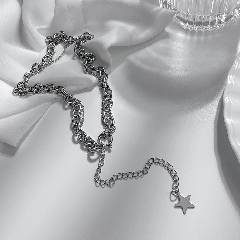 Vente En Gros Bijoux Chaîne Épaisse Collier Pendentif Gland Étoile Nihaojewelry display picture 7