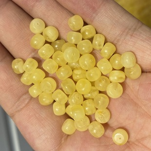 Natural Russian white nectar beeswax old beads loose beads accessories evil white nectar beeswax old beads