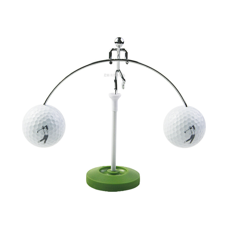 �߶���ƽ��С������ת360&deg;�ڶ����㵹���ϵ�����������ڼ���Ʒ