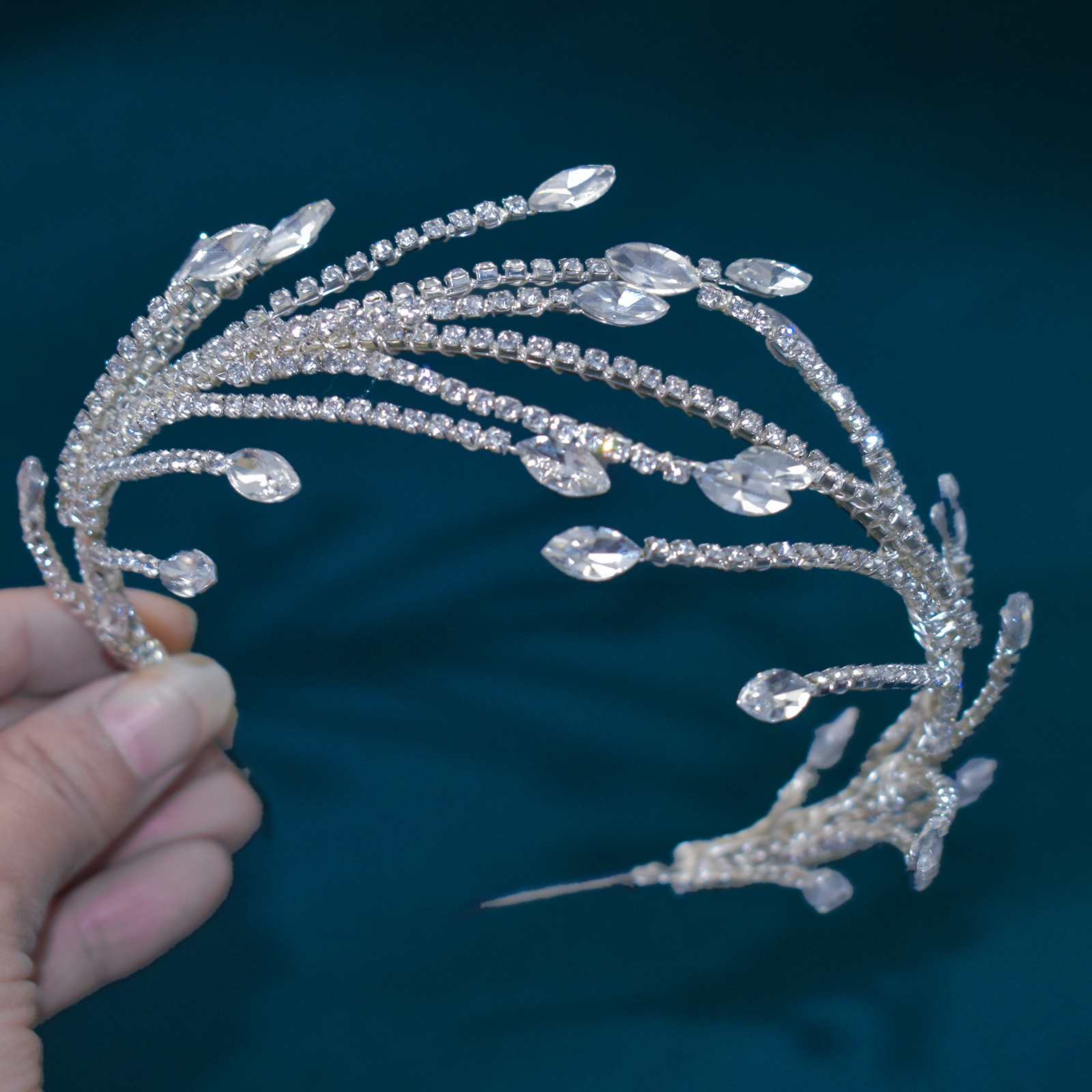 30g Weight Hair Band Hair Accessories Type Rhinestones Inlay Material 1 Piece Quantity Iron Material Leaf Pattern All Seasons Season Women's Gender Elegant, Glam, Bridal Style Elegant Glam Bridal Women's Leaf Rhinestone Crown Jewelry Headband 9