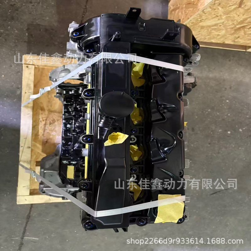 Directly supplied by the manufacturer, this is a refurbished new engine, compatible with the diesel version of the Mercedes-Benz 651955, model 951958