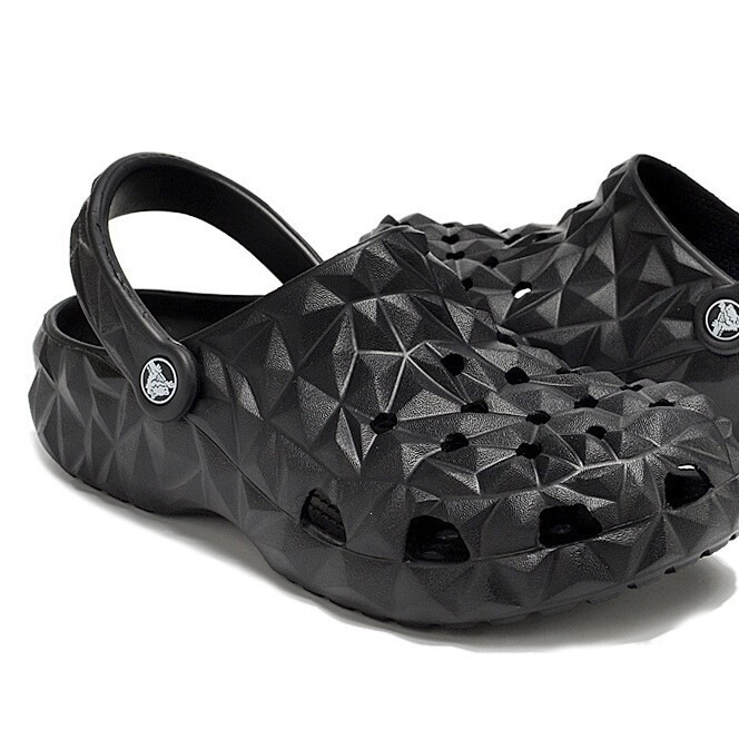 Crocs Cloud Thick-Soled Cross Clogs for Women, Comfortable Height-Increasing Non-Slip Fashionable Unisex Sandals, Crocs