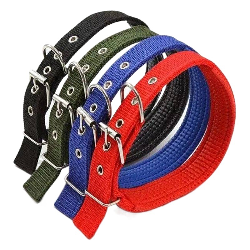 Collar de espuma para mascotas cuello no apretado cómodo collar de perro de nylon hebilla de cinturón de aleación collar de perro de cuero suave al por mayor