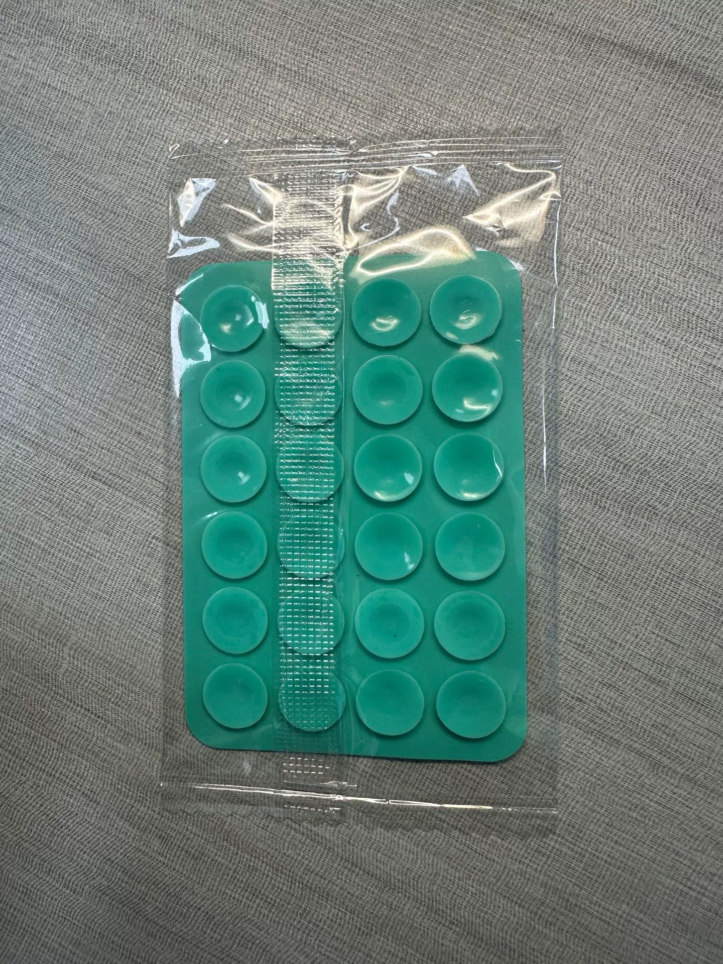 Silicone Phone Holder Pad — Double-Sided Non-Slip Rectangular Adhesive Grip, 8×5.5×0.25 cm