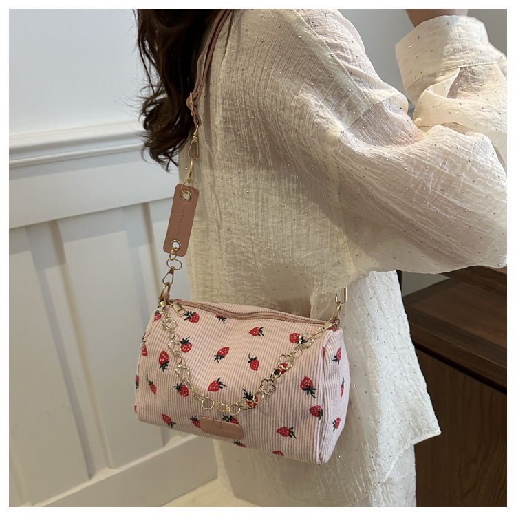 112g Weight Polyester Lining Material Zipper Closure Type Single Shoulder Strap Strap Type Pillow Shape Bag Bags Type Casual, Shopping Occasion Special Material Strawberry Pattern All Seasons Season Women's Gender Basic, Classic Style Style Cylindrical Shape Medium Size Women's Medium Special Strawberry Basic Classic Style Cylindrical Zipper Pillow Shape Bag 10