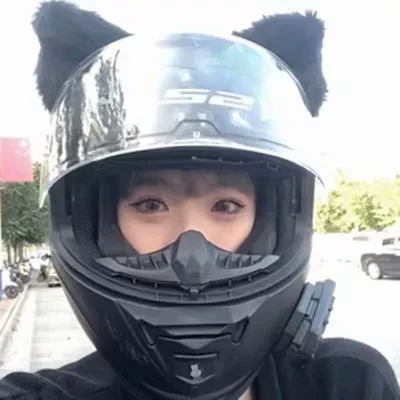Decorative Cat Ears Accessory for Motorcycles, Electric Scooters, Kuromi Headwear, Helmet, Detachable 3D Motorcycle Accessory (Motosiklet dəbilqələri) - solid-black-ears-with-iron-wire-simulation