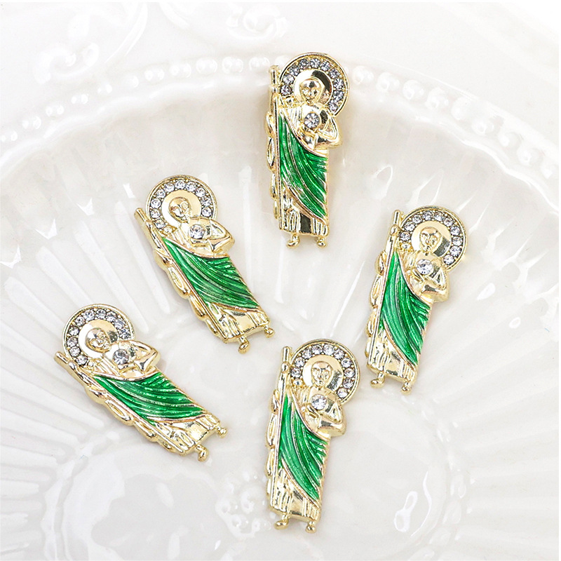 Arte de uñas transfronterizo Jesús accesorios de metal DIY vintage metal aleación uñas arte joyería europea y americana Luz de lujo accesorios con diamante