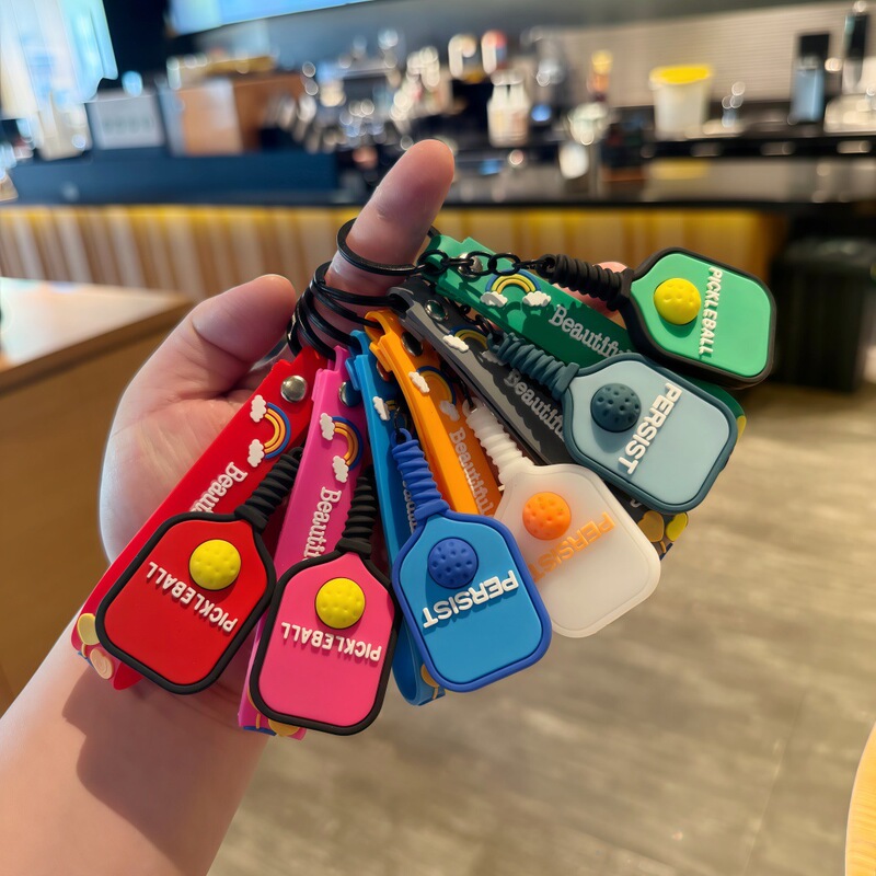 New Sports Pickleball Racket Keychain Bag Pendant Car Keychain Men's and Women's Backpack Pendant Event Gift