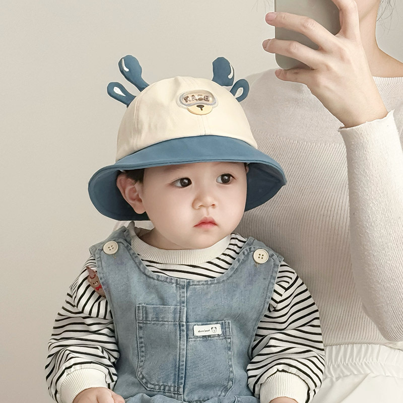 Sombrero para bebés primavera y otoño estilo coreano super lindo corno de ciervo niño sombrero primavera delgado sombrero de pescador para niños