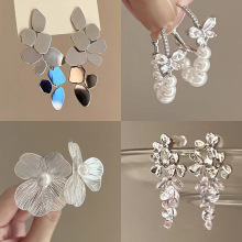 �yᘿ羳�䵭�L�yɫ���ʯ����������h�L�����K��ᔸ߼��ж��
