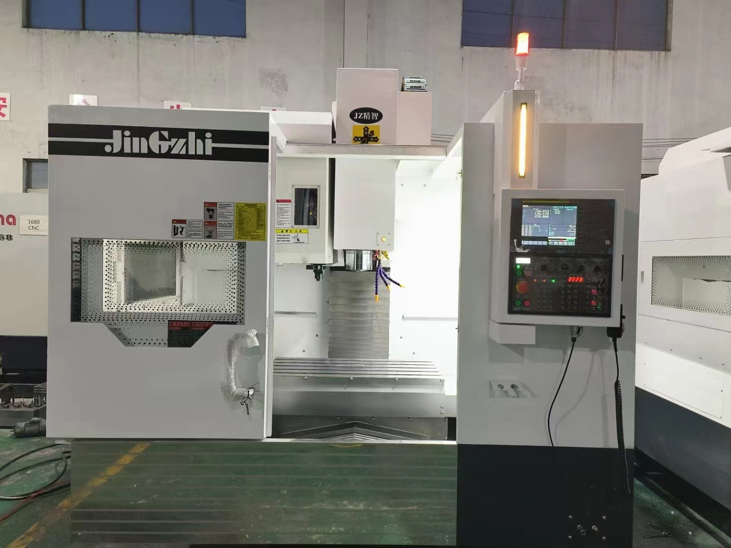 转让精智VCM855L立式加工中心二手855立加