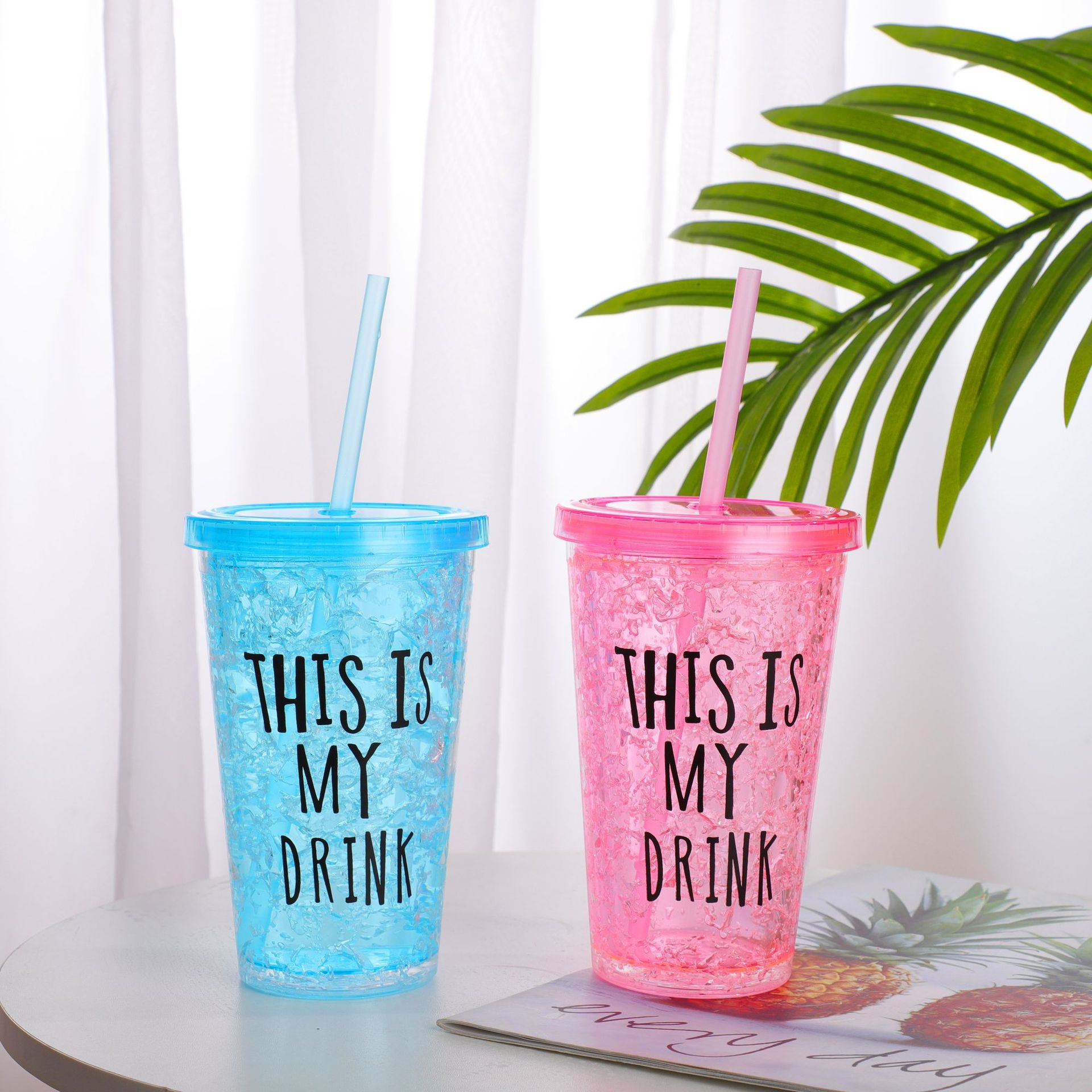 Taza de hielo de verano taza portátil creativa Coreana de doble capa taza de refrigeración con paja taza de hielo gradiente taza de agua