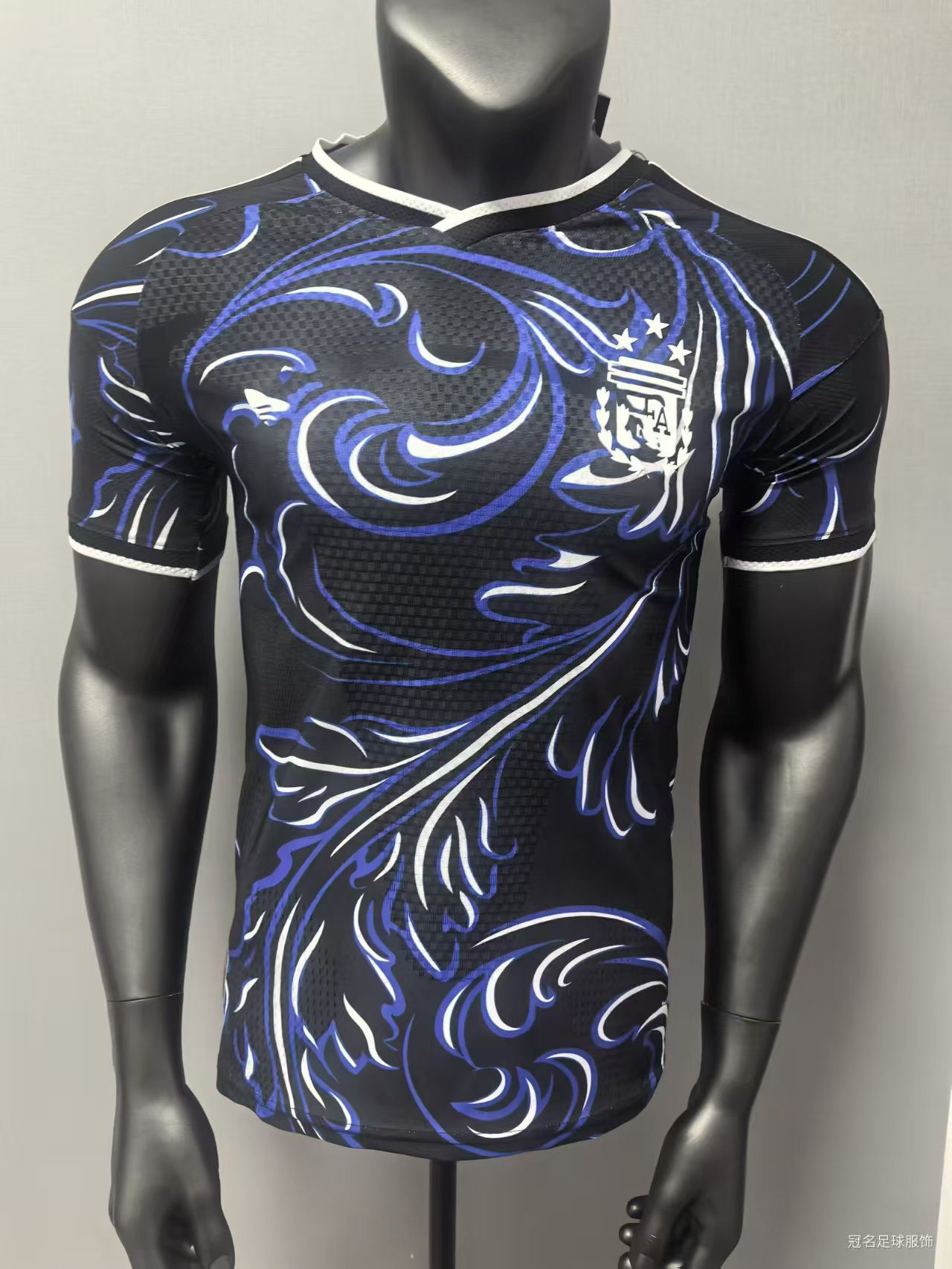 Camiseta de Uniforme de Fútbol Temporada 2526, Versión Jugador del Real Madrid, Edición Especial Selección Nacional, Versión Aficionado, La Liga