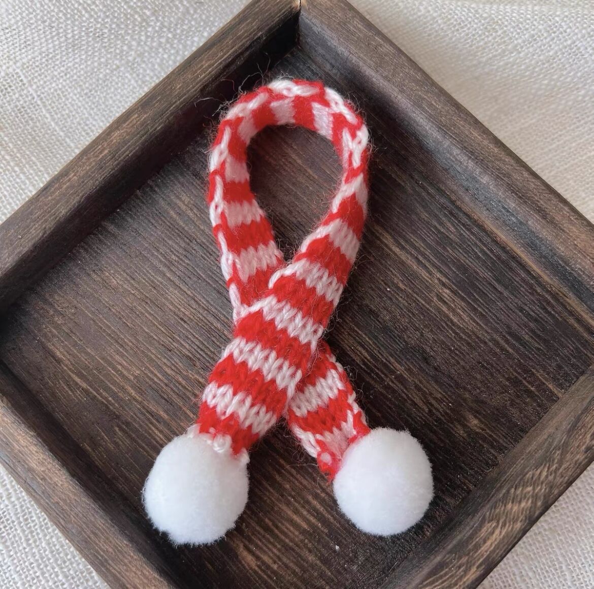 빨간색과 흰색 스카프 5/가방