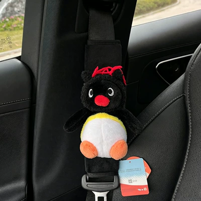 Anti-Neck Strangling Creative Christmas – Seat belt shoulder pad - double-bullet-hat-cute-penguin-black-velvet-shoulder-pads-hand-sewn