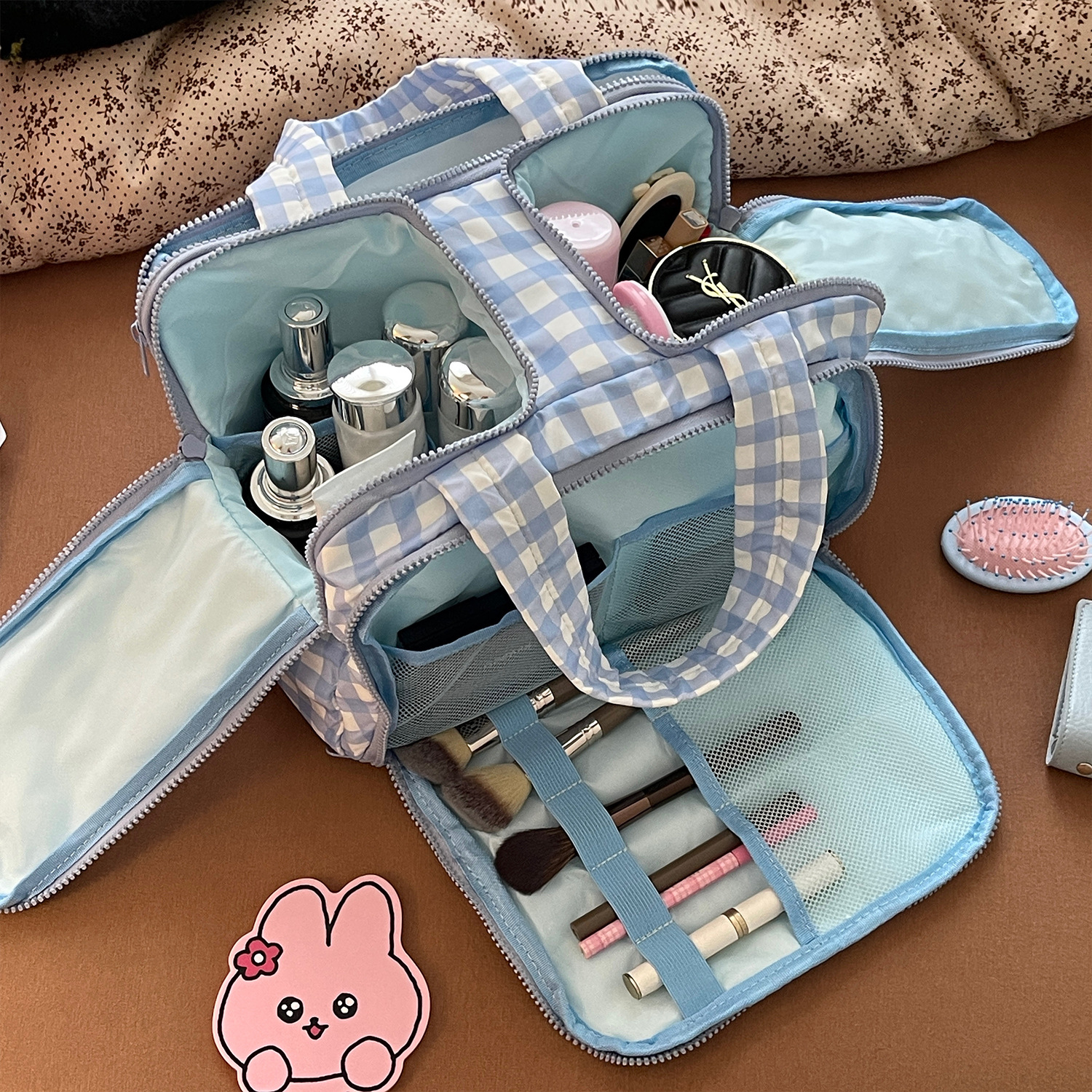 Bolso cosmético esponjoso de gran capacidad de doble ancho y cuatro abiertos 2025 nuevo viaje, lavado y viaje de negocios, almacenamiento de partición multifuncional
