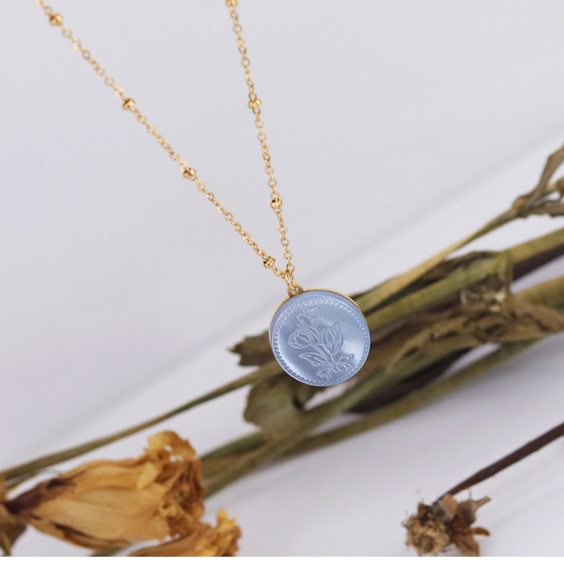 9g Weight Shell Inlay Material Necklace Classification 1 Piece Quantity Wedding Occasion Titanium Steel Material Geometric Pattern Women'S Gender Retro Style Retro Geometric Titanium Steel Shell Necklace 1 Piece 5