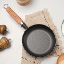 加厚铸铁平底小煎锅无涂层不粘锅家用宝宝辅食锅小炒锅煎蛋锅家用