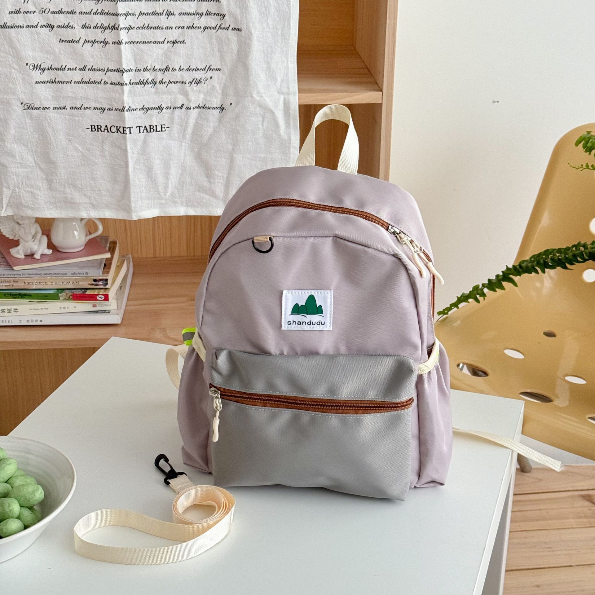 Mochila escolar de jardín de infantes para estudiantes de primaria Mochila de gran capacidad de moda para niños y niñas