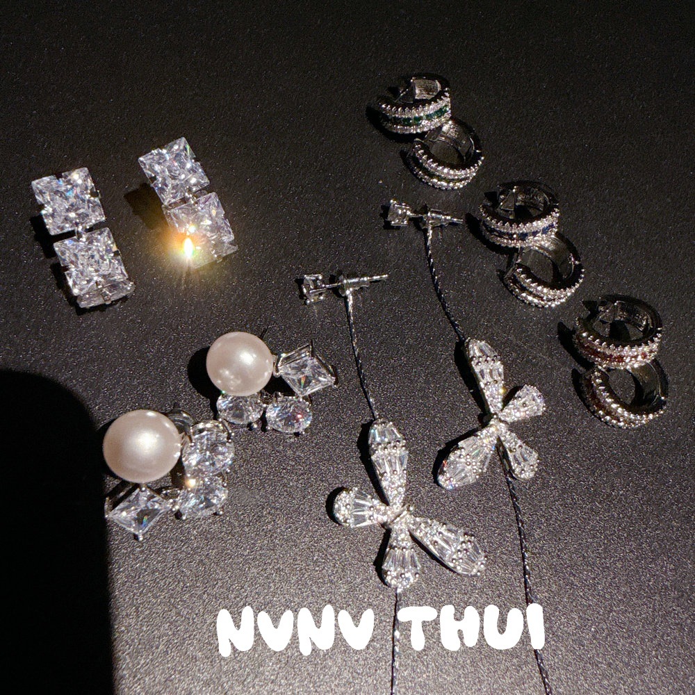 Retro jewelry