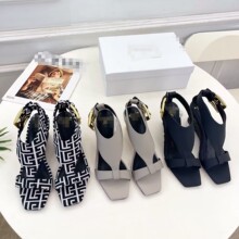 2026�紺�߰�͹ŕr���¸����^��Ƥ���Ůʿ�_�R������Ьheels