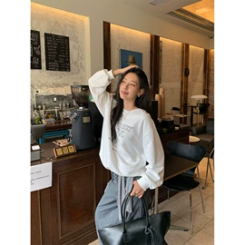 半身裙;休闲裤;女式衬衫