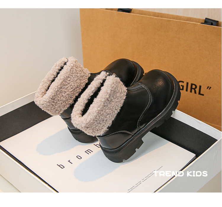 Velvet Martin 2024 Autumn/Winter New Collection Girls' Soft Bottom Two Cotton Short Children's Oxygen Princess Leather_voghion.com