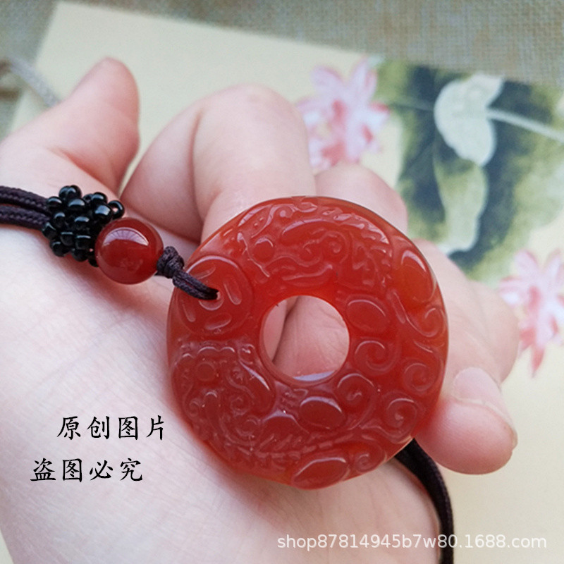 厂批红玛瑙玉髓双貔貅吊坠男女皮丘项链招财情侣平安扣圆形玉佩器