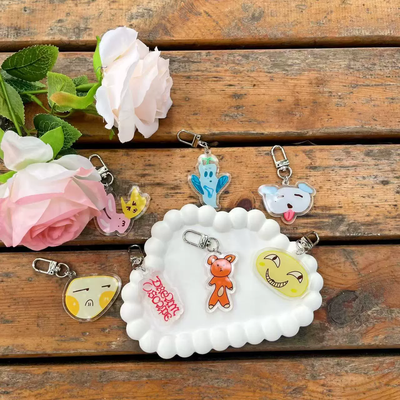 acrylic cartoon double-sided cute keychain, pendant, (Physicals)