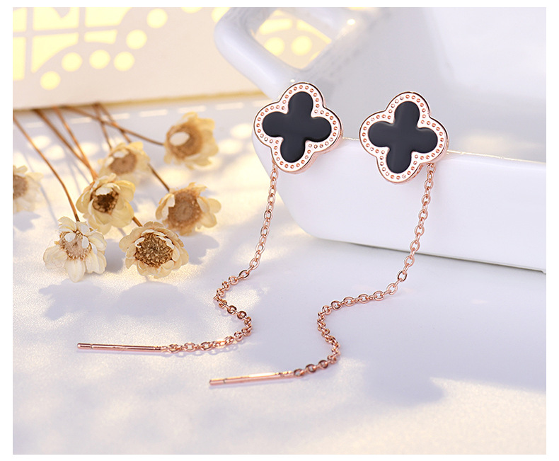 Elegant Four Leaf Clover Copper Gold Plated Earrings 1 Pair display picture 6
