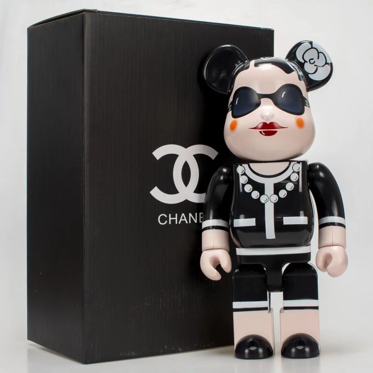 Bearbrick BE@RBRICK Coco Chanel 400% PVC Figure