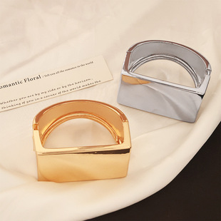 �󷽉K�����CŮС���OӋ�p�ݸ߼��������������䵭�L�W���֭h��