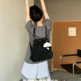 法式慵懒风多功能奶油色系斜挎包2025新款质感时尚单肩双肩包