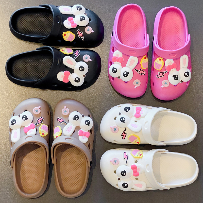 In-Stock 2026 New Model Closed-Toe Soft-Soled Sandals Wholesale Non-Slip Clogs for Outdoor Wear Summer Indoor and Outdoor Slippers In-Stock 2026 New Model Closed-Toe Soft-Soled Sandals Wholesale Non-Slip Clogs for Outdoor Wear Summer Indoor and Outdoor Slippers