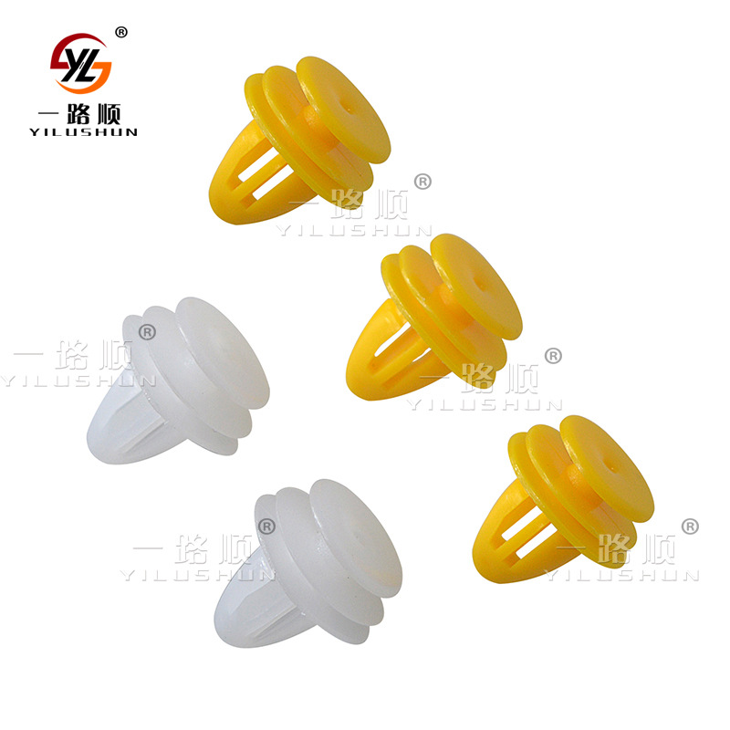 Los accesorios modernos aplicables venden al por mayor la hebilla amarilla OE8231538000 (82315-38000)D23 del ajuste de la puerta