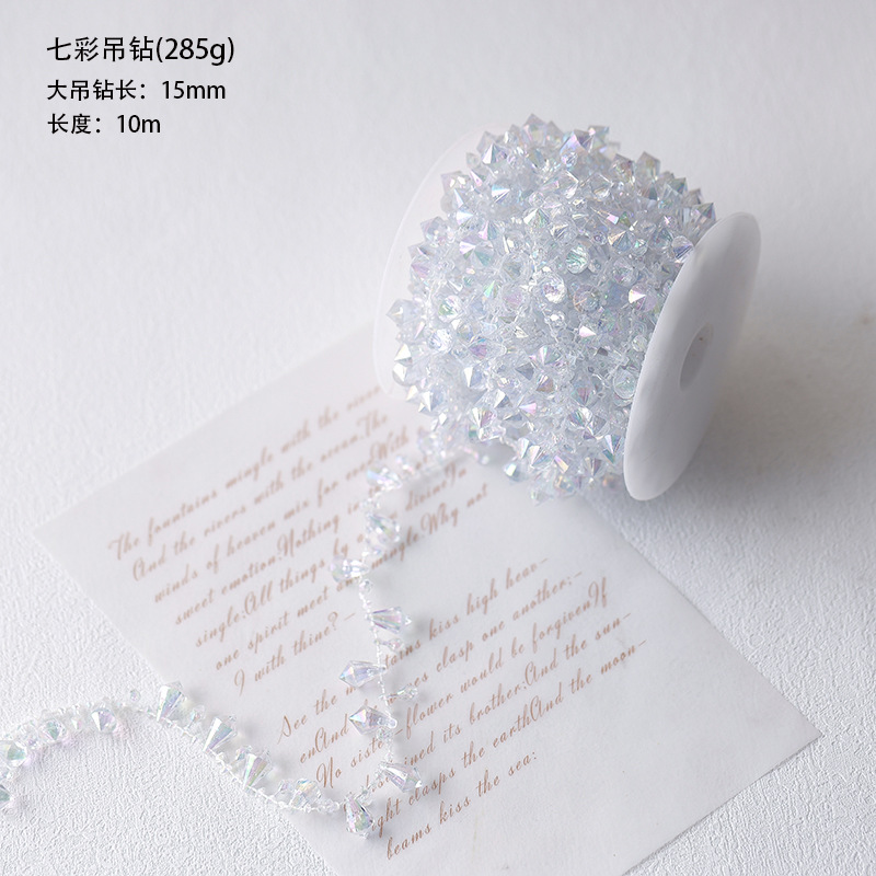 Nuevos productos calientes Decoración navideña French Retro Pequeña fragancia Cadena de perlas Cristal Collar transparente Accesorios de bricolaje