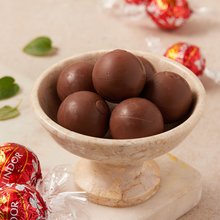 Lindt��ʿɏ���x�ɿ����S���b��ݮţ�̺��ɿ������x3���b���e��ʳ