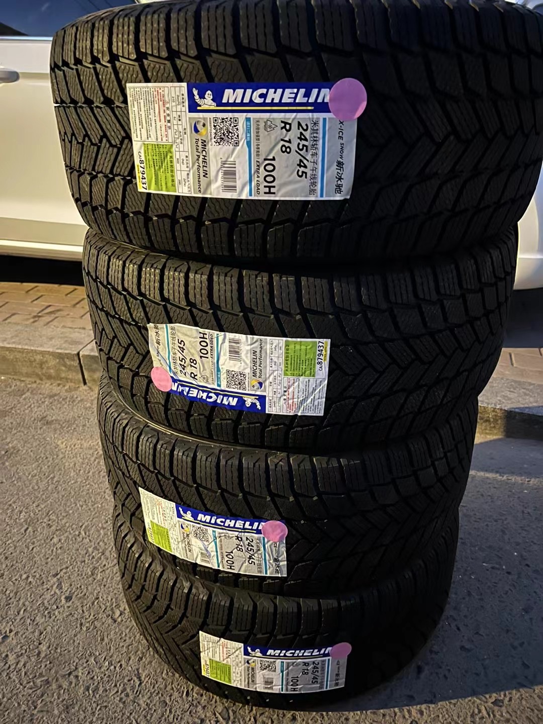 Michelin Ice and Snow Anti-Skid Tires 205/55R16 94H X-Ice Snow Car Winter Snow Tires