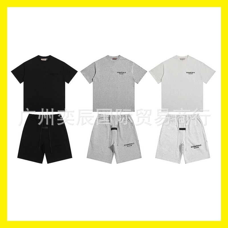 Flocked Letter Essentials Short-Sleeve T-Shirt for Men and Women, Hip-Hop Half-Sleeve Trendy Brand High Street Fog American Shorts Set