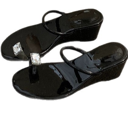 2026 verano nuevo estilo francés de diamante con zapatillas de dedos de las hadas estilo de moda con falda de una pendiente zapatillas frías image 5