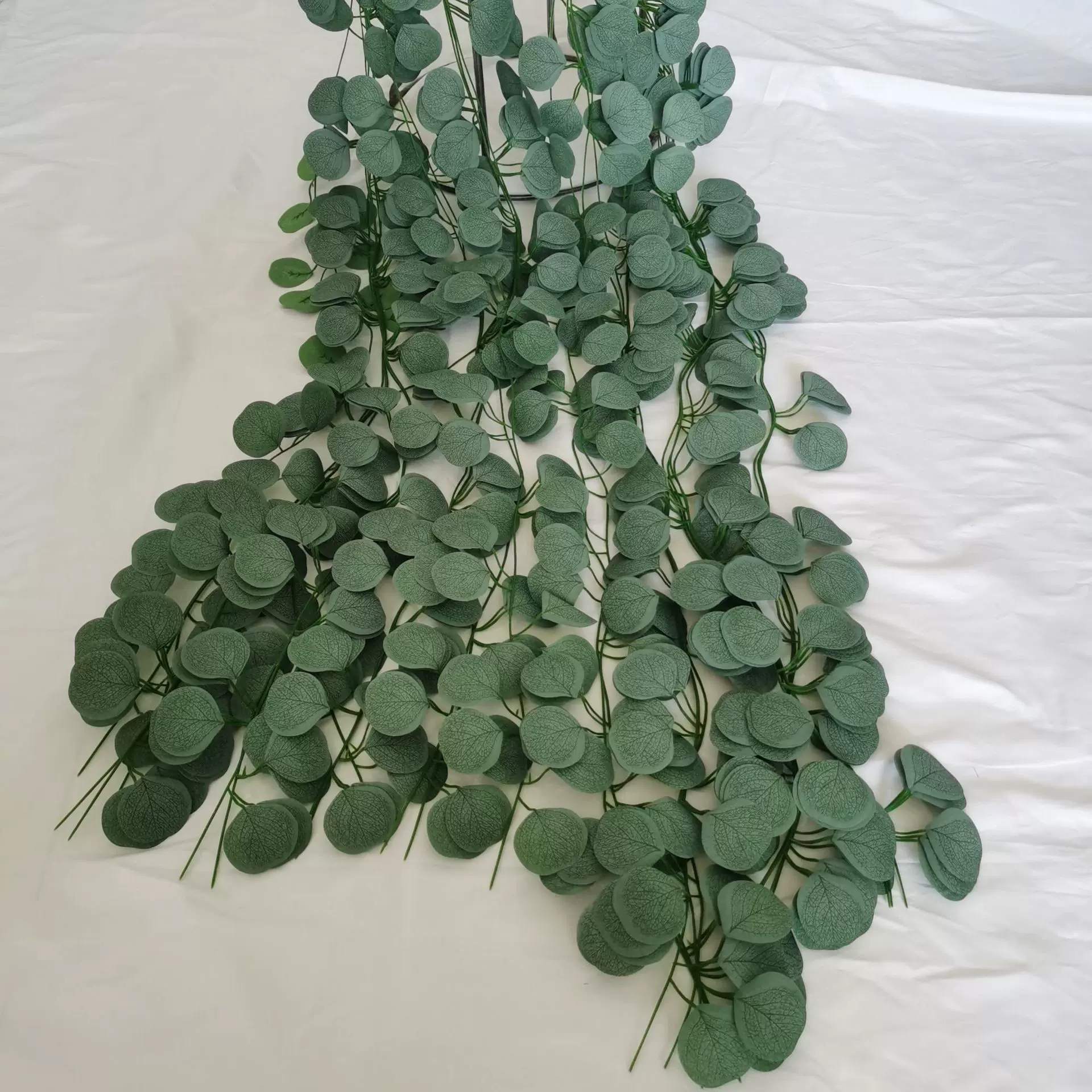 72叶 仿真尤加利叶藤条 仿真植物塑料绿植藤蔓假树叶灯串缠绕跨境